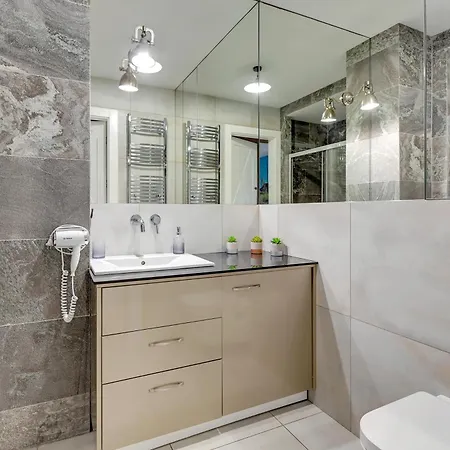 Staywin Prime Chmielna *