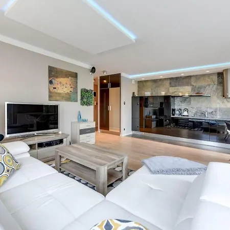 Staywin Prime Chmielna